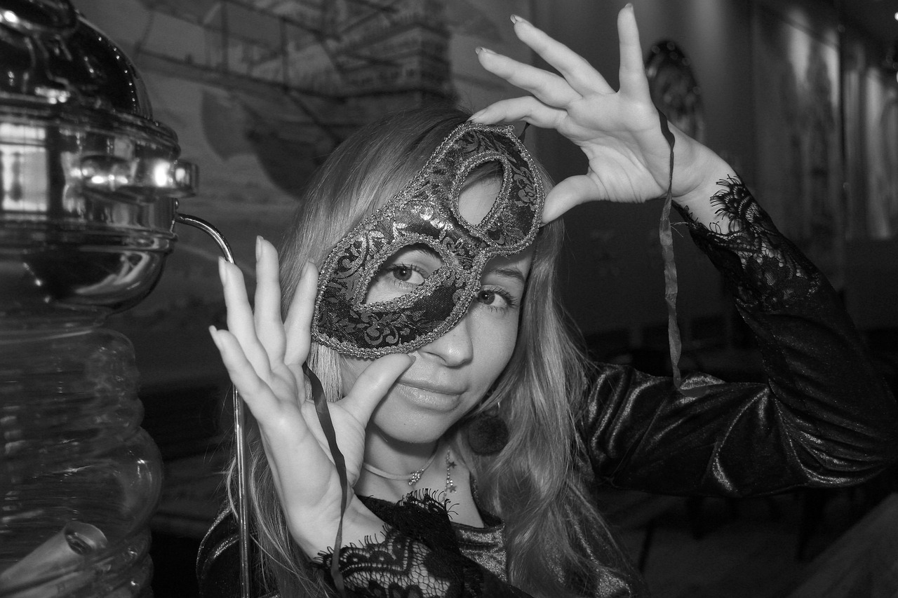 mask, carnival, venice, divination, astrologer, tarot, fortune teller, cards, astrology, horoscope, love, esoterics, numerology, full moon, relationship, moon, prediction, horoscope for the day, psychology of relationships, compatibility, self-development, magic, lunar calendar, the psychology, tarot, numerology, numerology, numerology, numerology, numerology
